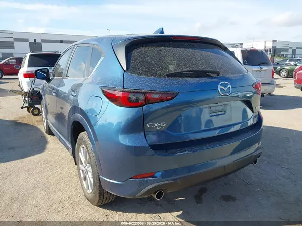 JM3KFBBL6R0447088 — 2024 Mazda CX-5, фото 3 с аукциона IAAI, Передняя часть