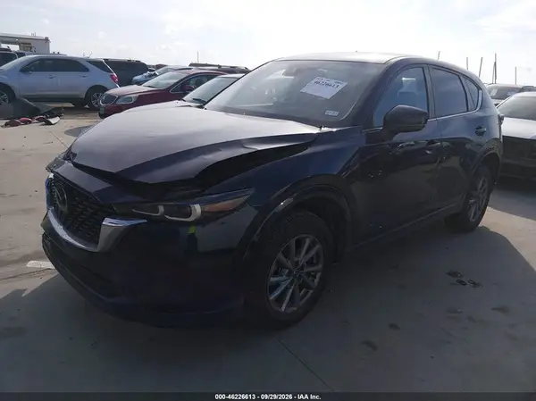 JM3KFBBL1R0464431 — 2024 Mazda CX-5, фото 2 с аукциона IAAI, Передняя часть справа