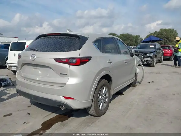 JM3KFBBL6S0679776 — 2025 Mazda CX-5, фото 4 с аукциона IAAI 10.10.2026, Передняя часть слева