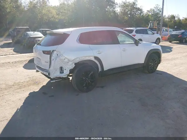 7MMVABAM7RN241294 — 2024 Mazda CX-50, фото 4 с аукциона IAAI, Задняя часть