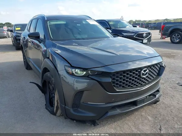 7MMVAABW4SN123557 — 2025 Mazda CX-50, Передняя часть (Front End), фото до ремонта
