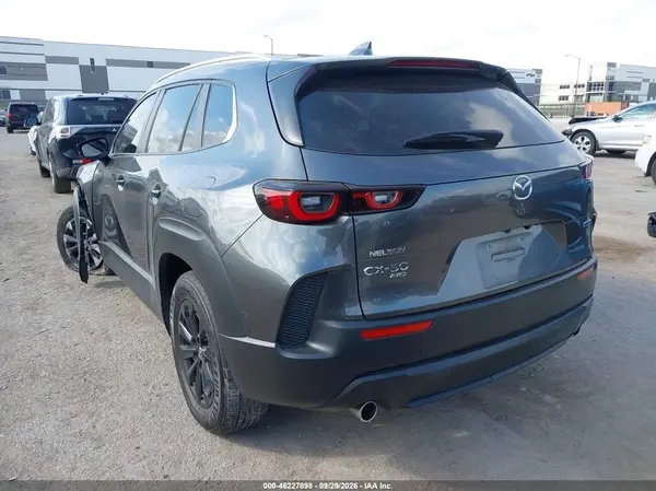 7MMVAABW4SN123557 — 2025 Mazda CX-50, фото 3 с аукциона IAAI, Передняя часть
