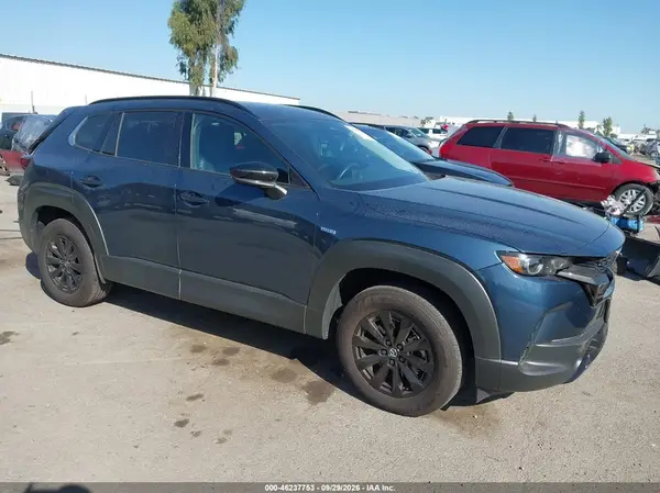 7MMVAADWXSN136715 — 2025 Mazda CX-50, Задняя часть (Rear), фото до ремонта