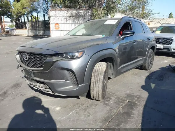 7MMVAADWXTN157985 — 2026 Mazda CX-50, фото 2 с аукциона IAAI, Передняя часть справа