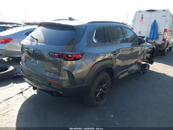 7MMVAADWXTN157985 — 2026 Mazda CX-50, фото 4 с аукциона IAAI, Передняя часть справа