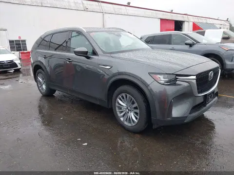 JM3KKBHA3R1160917 — 2024 Mazda CX-90 Phev Preferred, Передняя часть слева (Left Front), фото до ремонта
