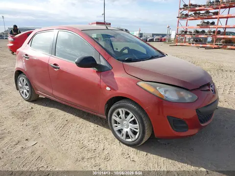 JM1DE1KY3E0185986 — 2014 Mazda MAZDA2 Sport, Град (Hail), фото до ремонта
