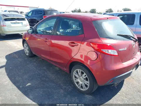 2014 Mazda Mazda2 Sport VIN JM1DE1KZ1E0186790 фото 3