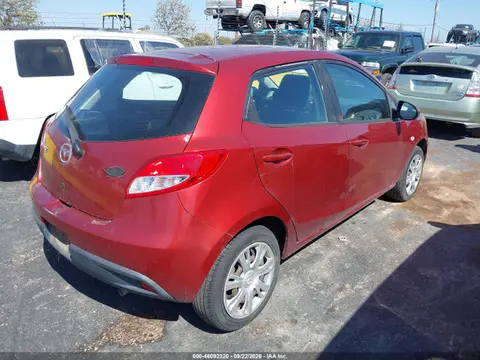 2014 Mazda Mazda2 Sport VIN JM1DE1KZ1E0186790 фото 4