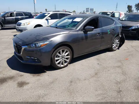 2017 Mazda Mazda3 Grand Touring VIN JM1BN1W33H1120320 фото 2