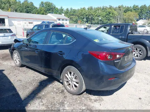 2015 Mazda Mazda3 I Grand Touring VIN JM1BM1W72F1254366 фото 3