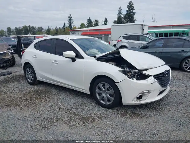 JM1BM1K70F1252458 — 2015 Mazda MAZDA3 I Sport, Передняя часть (Front End), фото до ремонта