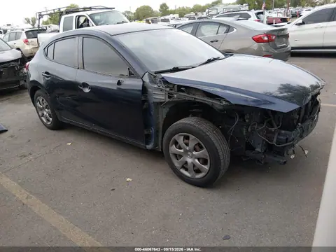 JM1BM1J70G1344740 — 2016 Mazda MAZDA3 I Sport, Передняя часть (Front End), фото до ремонта