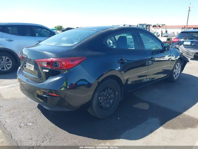 JM1BM1T72G1344543 — 2016 Mazda MAZDA3 I Sport, фото 4 с аукциона IAAI 29.09.2026, Передняя часть справа