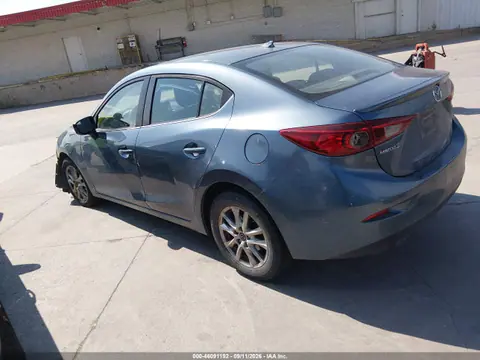 2014 Mazda Mazda3 I Touring VIN JM1BM1V71E1186254 фото 3