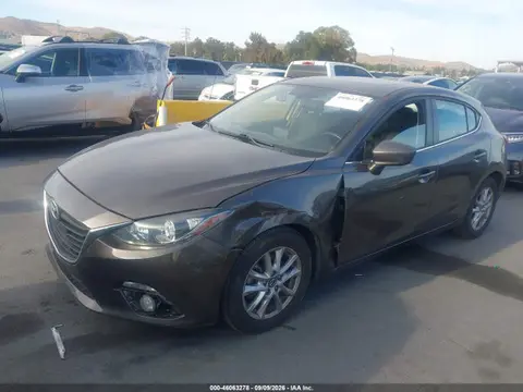 2015 Mazda Mazda3 I Touring VIN JM1BM1L73F1246605 фото 2