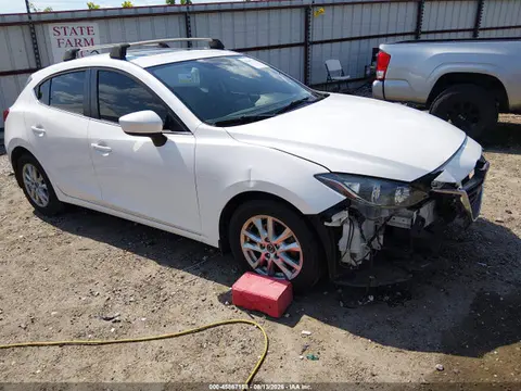 3MZBM1L75GM264265 — 2016 Mazda MAZDA3 I Touring, Передняя часть (Front End), фото до ремонта