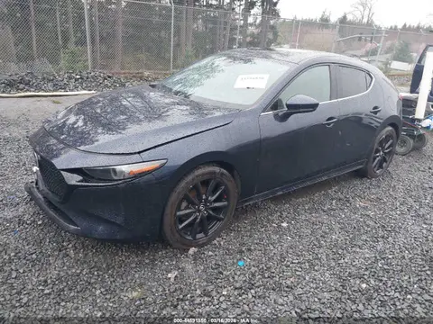 2019 Mazda Mazda3 Premium Package VIN JM1BPBNM7K1138353 фото 2