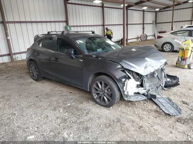 2018 Mazda Mazda3 Touring VIN 3MZBN1L33JM226504 фото 1