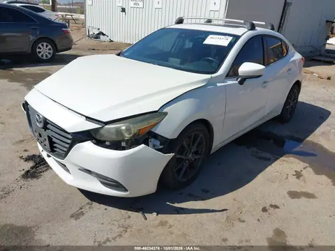 2018 Mazda Mazda3 Touring VIN 3MZBN1V34JM216710 фото 2