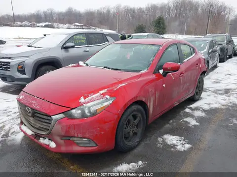 2018 Mazda MAZDA3 VIN JM1BN1U79J1189430 фото 2