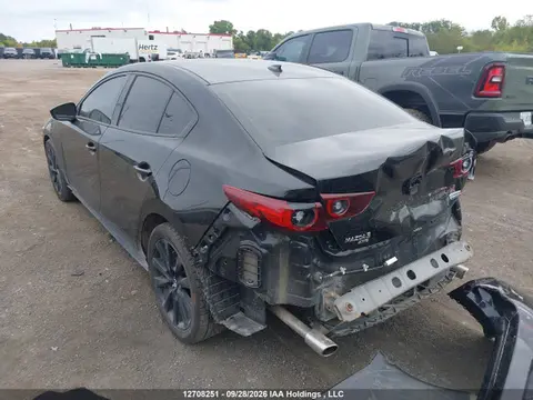 2022 Mazda MAZDA3 VIN 3MZBPBDL0NM306203 фото 3