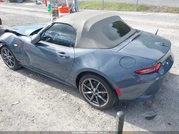 JM1NDAD77L0414114 — 2020 Mazda MX-5, фото 3 с аукциона IAAI, Передняя часть
