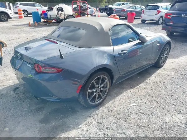 JM1NDAD77L0414114 — 2020 Mazda MX-5, фото 4 с аукциона IAAI, Передняя часть