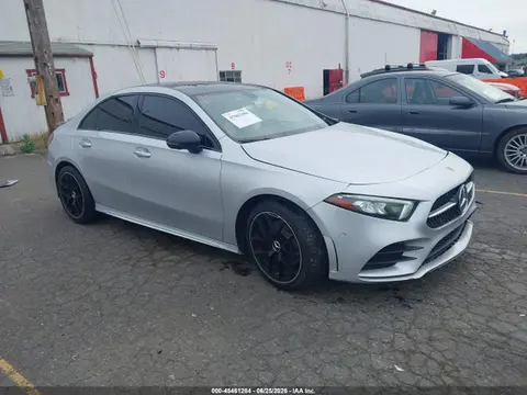 W1K3G4FB4MJ307167 — 2021 Mercedes-Benz A 220 4MATIC, Левый бок (Left Side), фото до ремонта