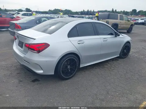2021 Mercedes-Benz A 220 4matic VIN W1K3G4FB4MJ307167 фото 4
