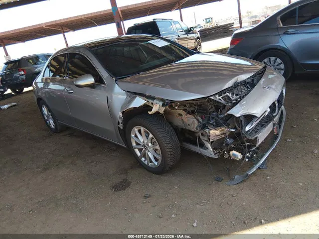 2019 Mercedes-Benz A 220 VIN WDD3G4EB1KW027580 фото 1