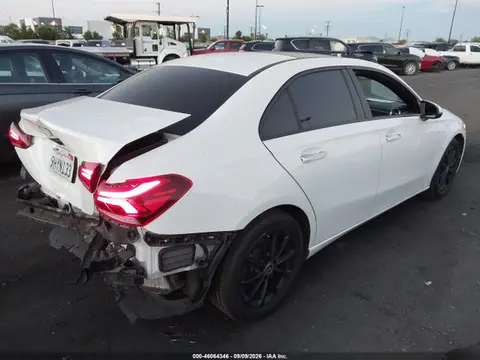 2021 Mercedes-Benz A 220 VIN W1K3G4EB9MJ268545 фото 4