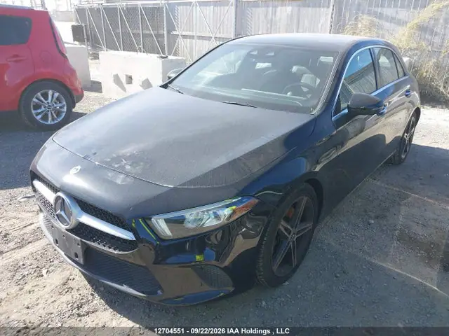 2019 Mercedes-Benz A 250 4matic VIN WDD3F4HB5KJ103765 фото 2