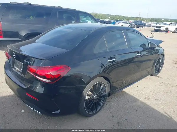 WDD3G4FB7KW013620 — 2019 Mercedes-Benz A-Klasse, фото 4 с аукциона IAAI, Передняя часть