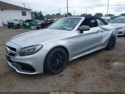 2017 Mercedes-Benz Amg C 63 VIN WDDWK8GB7HF490025 фото 2