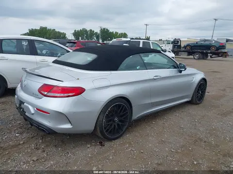 2017 Mercedes-Benz Amg C 63 VIN WDDWK8GB7HF490025 фото 4