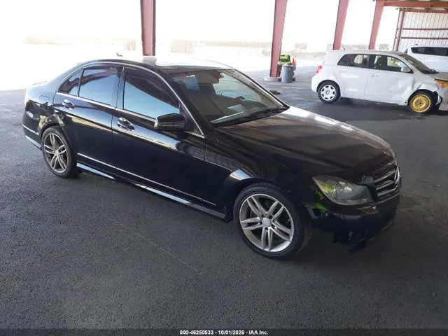 WDDGF4HB3EA888695 — 2014 Mercedes-Benz C 250 Luxury/Sport, Передняя часть (Front End), фото до ремонта