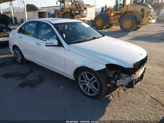 WDDGF4HB9EA968132 — 2014 Mercedes-Benz C 250 Sport, Передняя часть (Front End), фото до ремонта