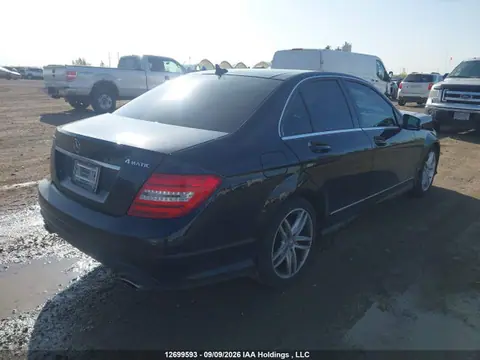 2014 Mercedes-Benz C 300 4matic VIN WDDGF8AB1EA966795 фото 4