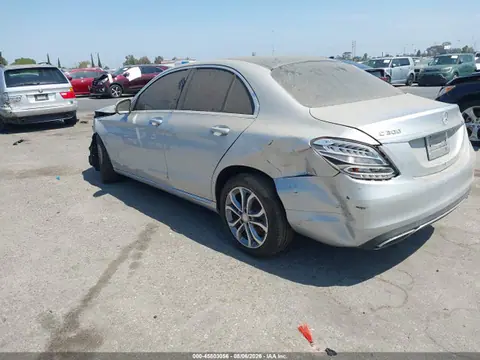 2015 Mercedes-Benz C 300 4matic VIN 55SWF4KB9FU007665 фото 3