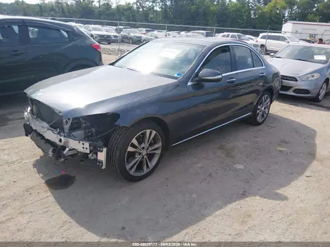 2015 Mercedes-Benz C 300 4matic VIN 55SWF4KB2FU087200 фото 2