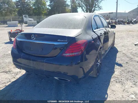 2016 Mercedes-Benz C 300 4matic VIN 55SWF4KB1GU110693 фото 4