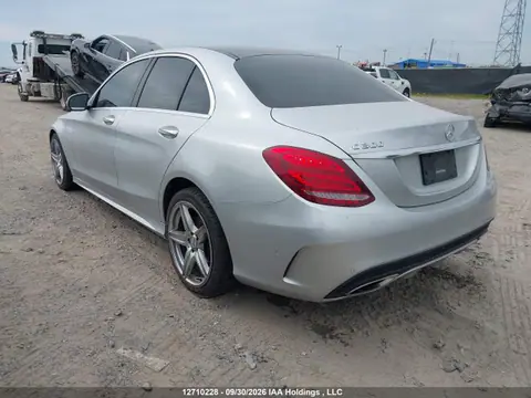 2016 Mercedes-Benz C 300 4matic VIN 55SWF4KB4GU146376 фото 3