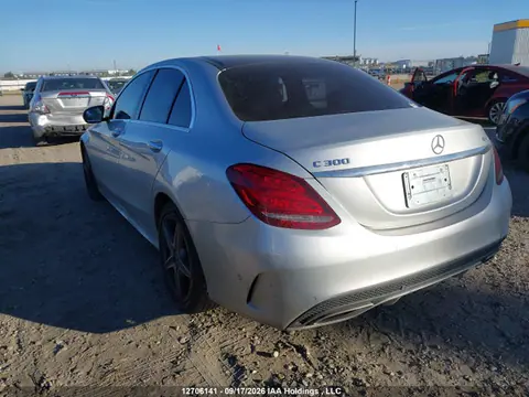 2017 Mercedes-Benz C 300 4matic VIN 55SWF4KB1HU220984 фото 3