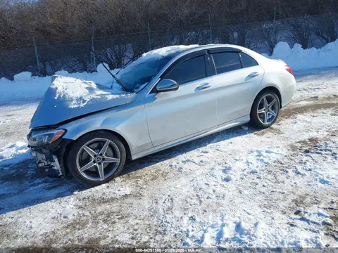 2018 Mercedes-Benz C 300 4matic VIN 55SWF4KBXJU276976 фото 2