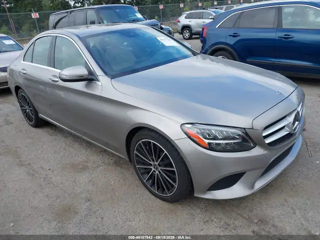 W1KWF8DB8MR618838 — 2021 Mercedes-Benz C 300 Sedan, Передняя часть (Front End), фото до ремонта