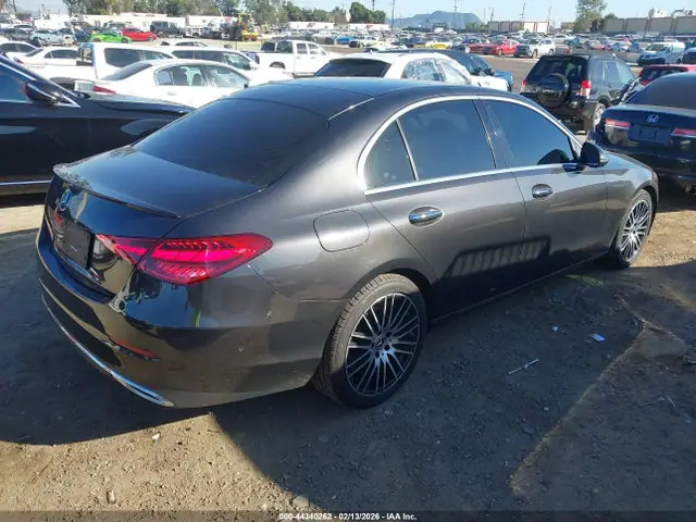 2023 Mercedes-Benz C 300 Sedan VIN W1KAF4GB1PR128275 фото 4