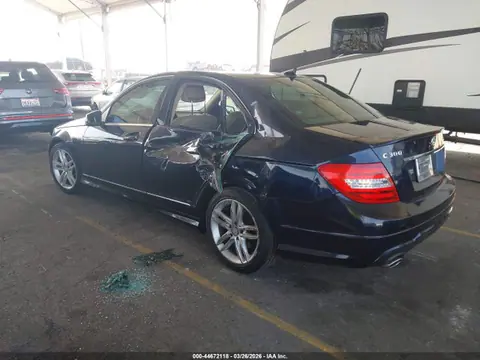 2014 Mercedes-Benz C 300 Sport 4matic VIN WDDGF8AB1EA954629 фото 3