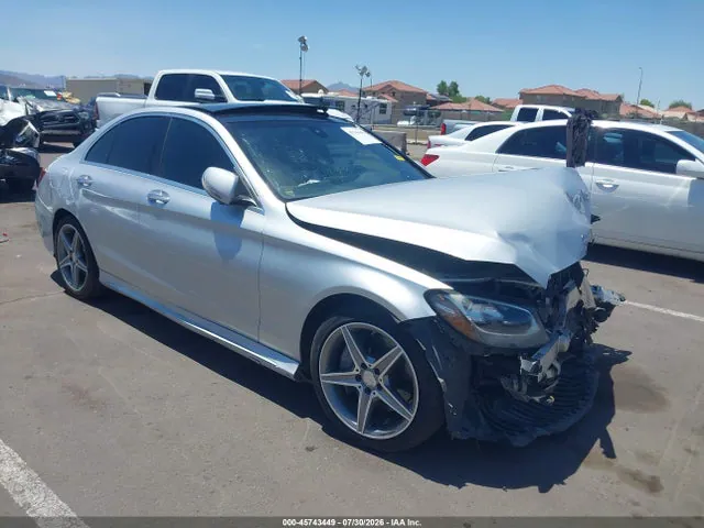 2016 Mercedes-Benz C 300 Sport VIN 55SWF4JB0GU170403 фото 1