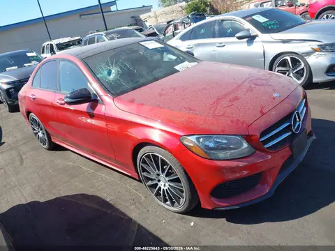 2016 Mercedes-Benz C 300 Sport VIN 55SWF4JB4GU153040 фото 1